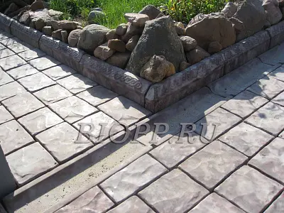 Мощение брусчаткой
