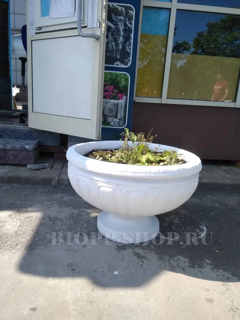 Бетонный большой Вазон Бетонный большой Вазон