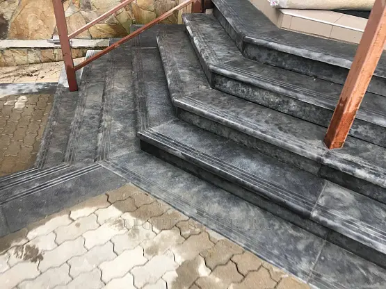 Ступени для лестниц в СПБ