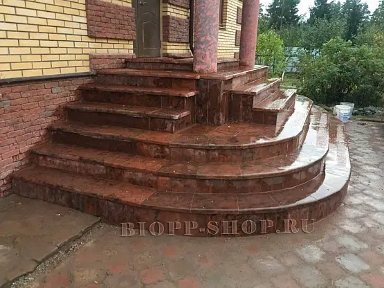 Ступени для лестниц в СПБ